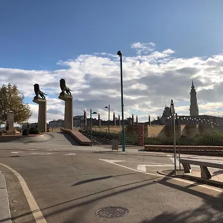 Puente De Piedra/Horno * Zaragoza